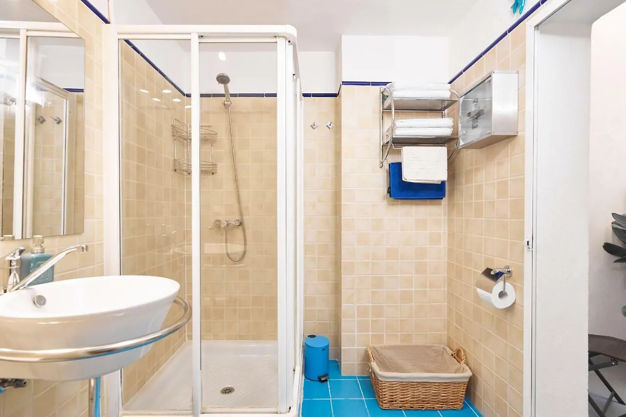 Los Arilos De Granada Apartment 0*,